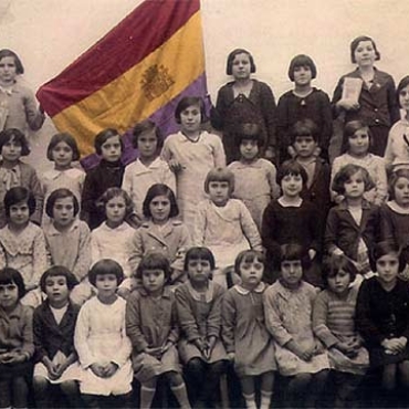 Las maestras de la República